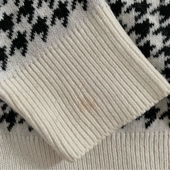 Prague size M houndstooth crew neck streetwear European streetwear retro indie - Picture 6 of 6